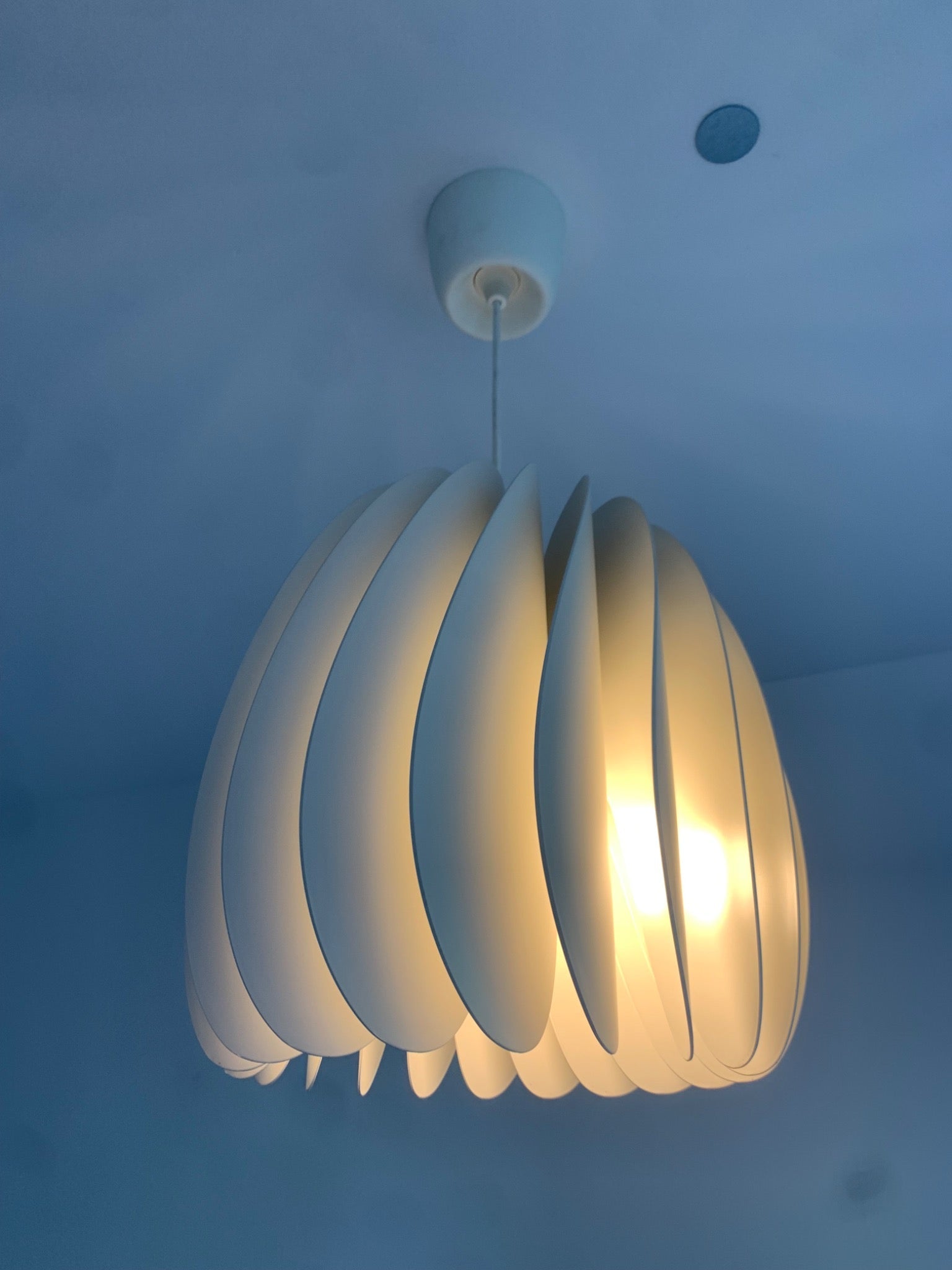 Fint skick, väl fungerande. Designer Carl Öjerstam
