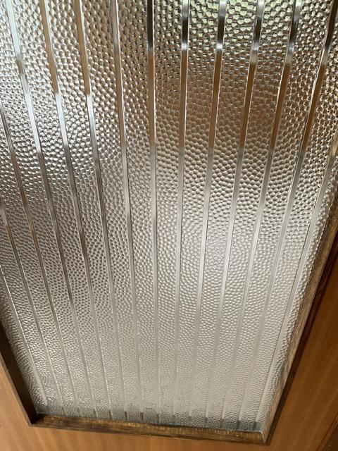 Glasdörrar i teak från slutet av 50-talet. Inklusive karm och handtag. (Mått utan karm 1330 x 2020)Finns på Tyresö, Stockholm