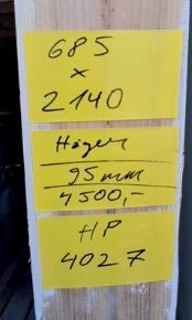 4027. Dörr med karm