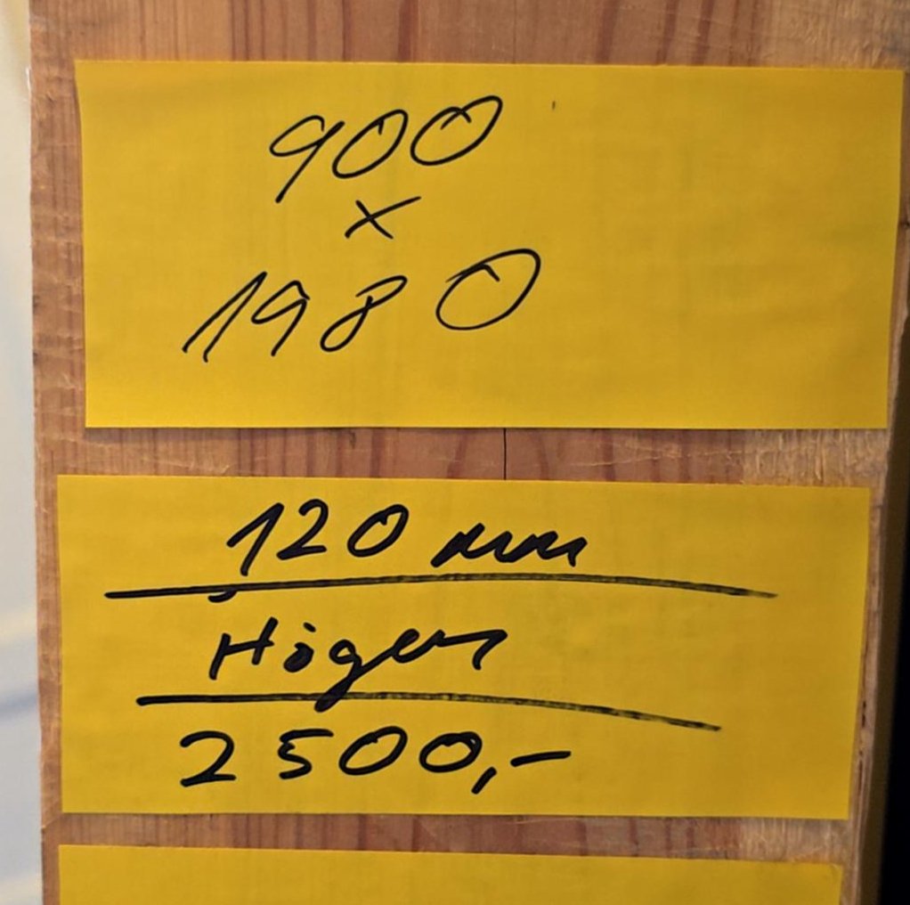 4211. Ytterdörr med karm