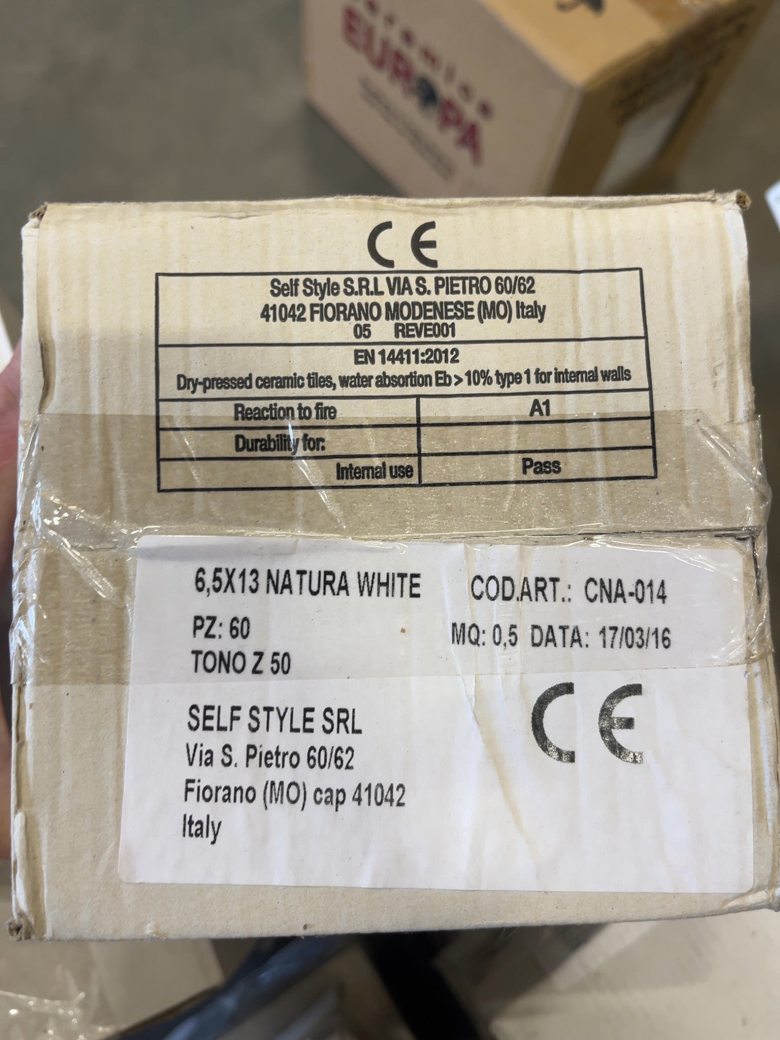 Kakelplattor, Self Style SRL. Natura white. Priset gäller för 4.5 kvm.